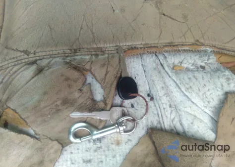 2000 Chevrolet Suburban 1500 Lt from USA, damaged, VIN 3GNFK16T6YG118399